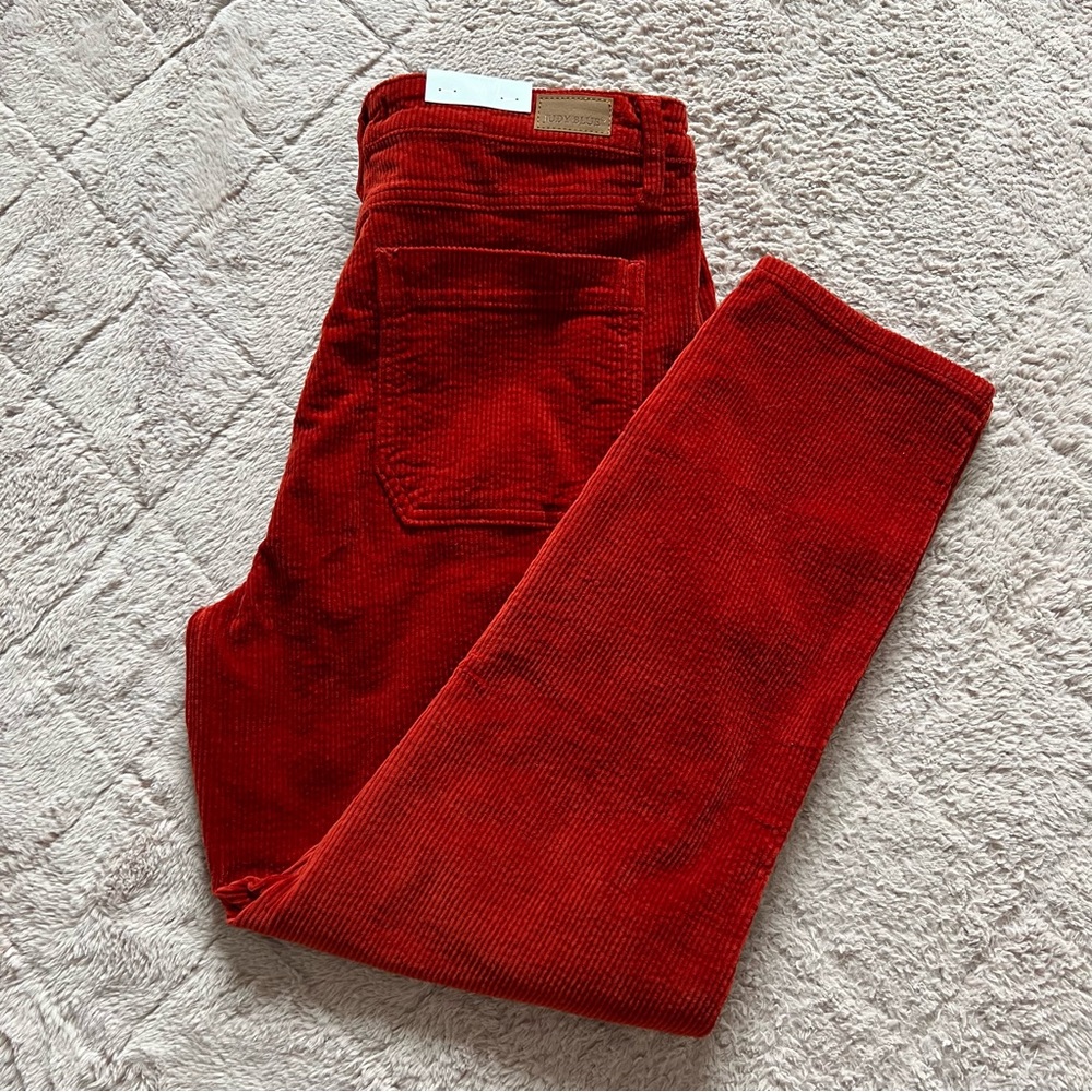 NWT Judy Blue High Waist Slim Fit Corduroy Pants Women’s Size 10/30